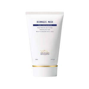 Soin matifiant immédiat, le Biomagic Mask aide à purifier l'épiderme en diminuant les imperfections cutanées. La présence d'actifs antioxydants contribue à préserver la peau du stress oxydatif. Les pores sont resserrés, l'éclat naturel est retrouvé.