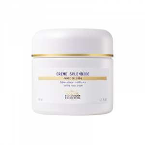 La Crème Splendide est un véritable concentré de vitalité qui aide à lutter contre le vieillissement cutané. Soin haute performance, elle apporte du tonus, de la fermeté et de l'hydratation. Jour après jour, la peau est redensifiée, elle retrouve un nouve