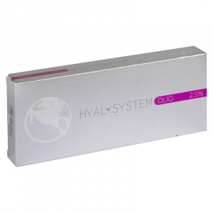 Hyal-System DUO est une formulation de gel d'acide hyaluronique basée sur la formule exclusive MU.C.H. (Multi-Crosslinked Hyaluronan), qui associe deux types d'HA pour une correction et un comblement à long terme des rides moyennes à profondes, restaurant