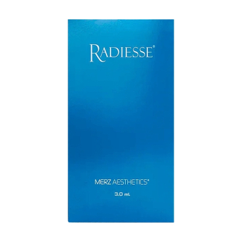 Radiesse est un produit de comblement dermique injectable qui ajoute temporairement du volume pour aider Ã  lisser et rÃ©duire les rides du visage modÃ©rÃ©es Ã  sÃ©vÃ¨res et donne un effet liftant et raffermissant immÃ©diat sur la peau.