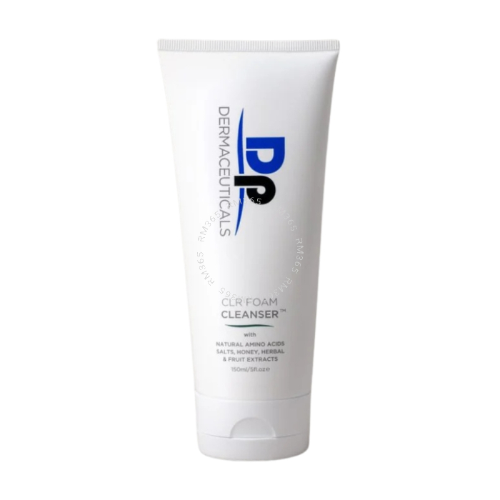 le CLR FOAM CLEANSER, pour révéler une clarté retrouvée et une peau plus lumineuse et apaisée.