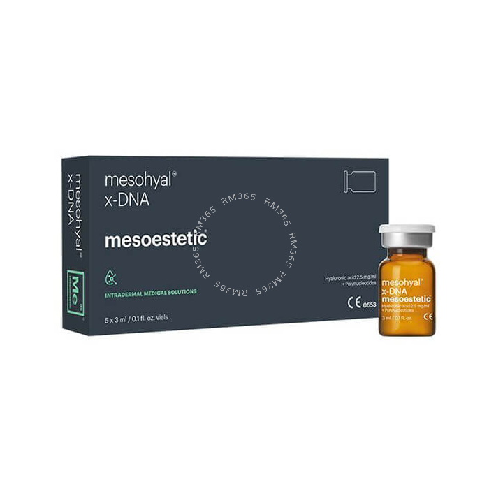Mesoestetic Mesohyal x-DNA - Traitement par voie intradermique, qui favorise la réparation cutanée en encourageant la synthèse du collagène et en redensifiant les tissus.

